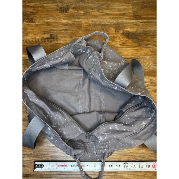Victoria's Secret PINK gray charcoal acid wash canvas tote Weekender Travel Bag - Picture 6 of 13